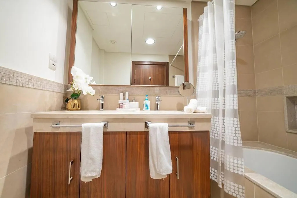 First Class 3Br With Full Burj Khalifa And Fountain View Dubai 0*,  United Arab Emirates