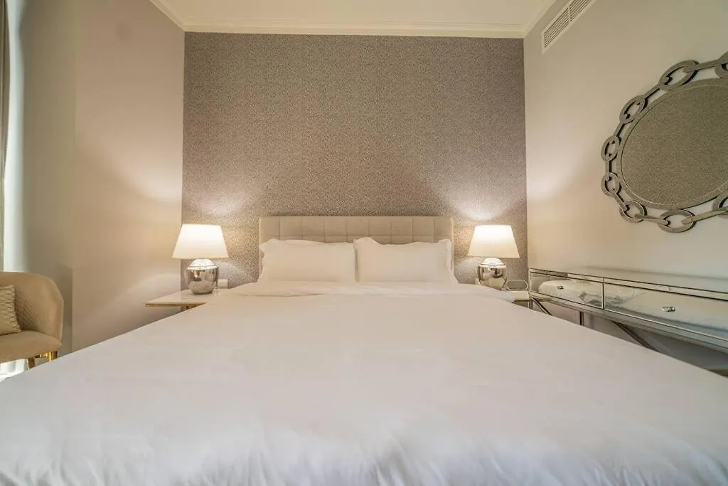First Class 3Br With Full Burj Khalifa And Fountain View Dubai
